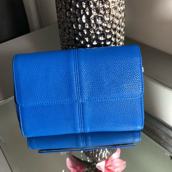 Jewell by Thirty-One crossbady - Picture 6 of 8